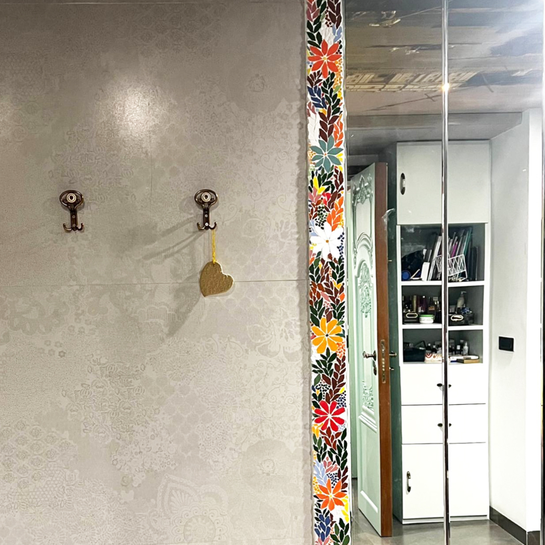 Border of Wardrobe